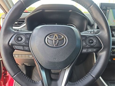 Used 2020 Toyota RAV4 Limited image 20