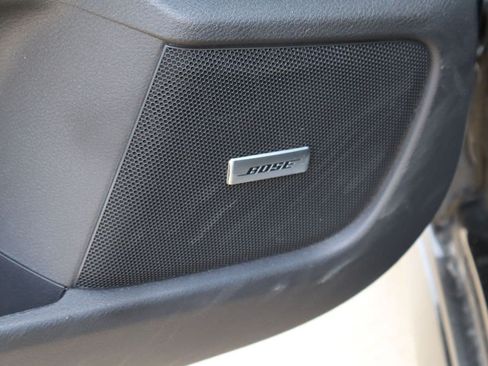 Used 2025 Nissan Sentra SR w/ SR Premium Package FWD image 22