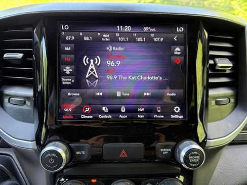 Used 2021 RAM 1500 Big Horn AWD/4WD image 22