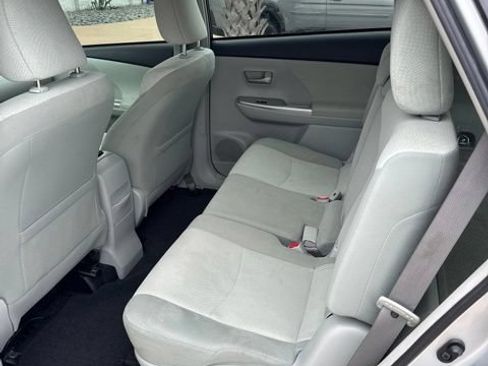 Used 2012 Toyota Prius V Three FWD image 8