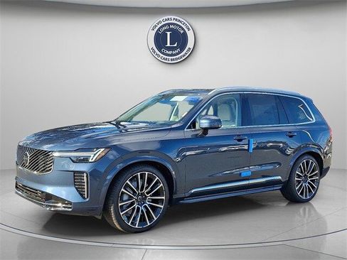 New 2026 Volvo XC90 B6 Ultra image 2