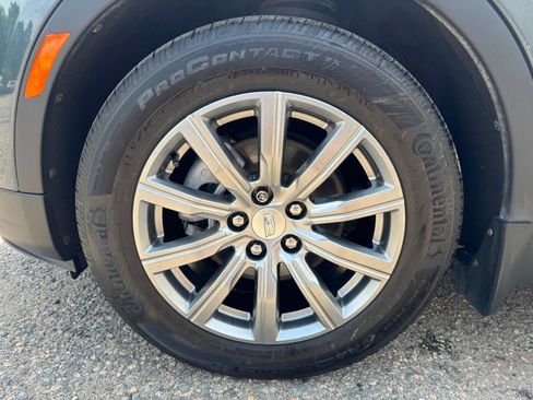 Used 2020 Cadillac XT4 Premium Luxury AWD/4WD image 11