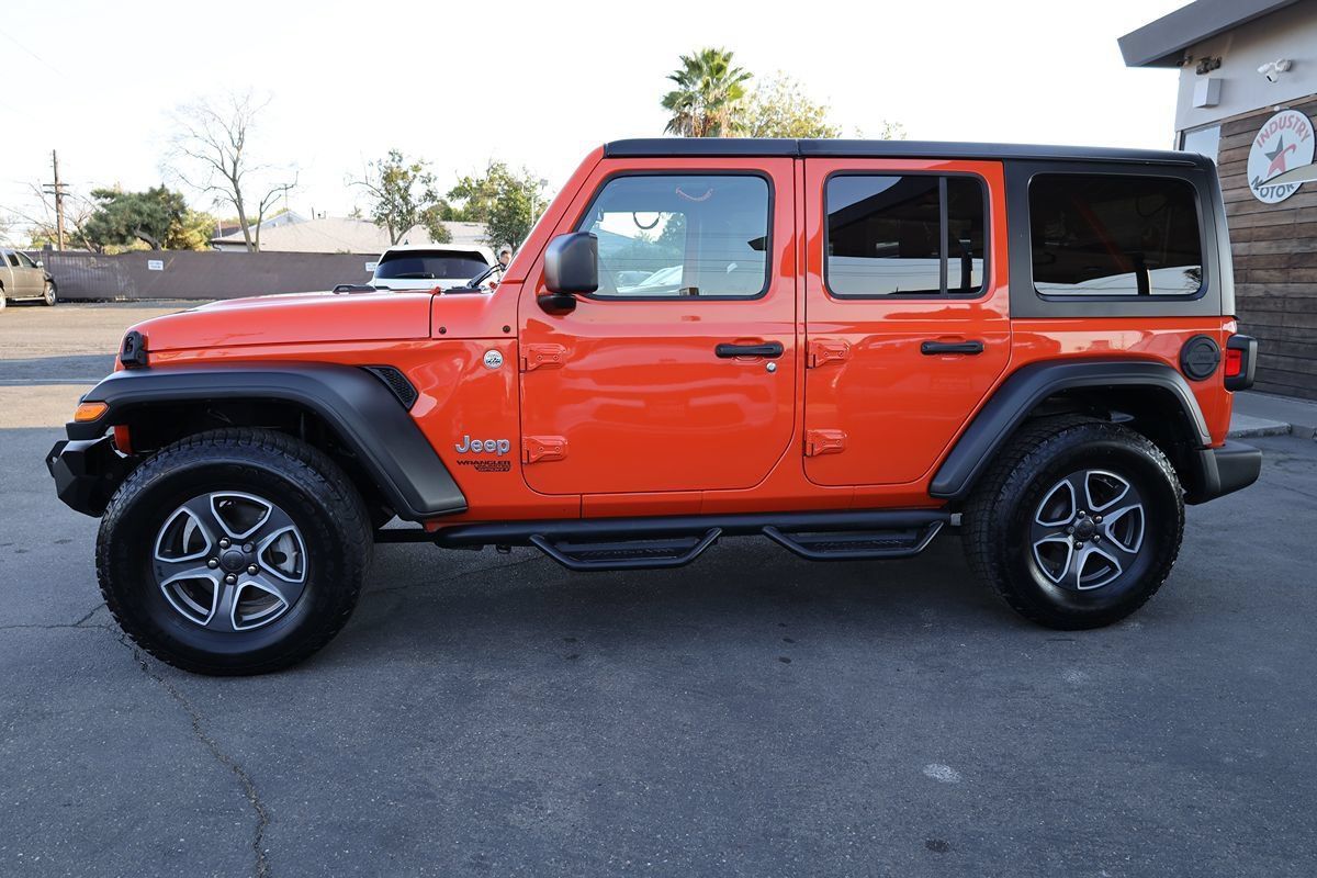 Used 2020 Jeep Wrangler Unlimited Sport S AWD/4WD image 7