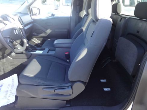 Used 2024 Nissan Frontier S w/ S Utility Package image 10