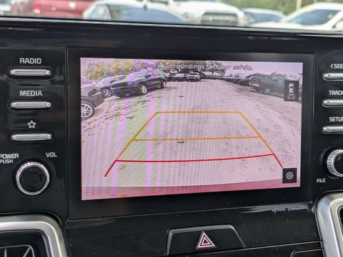 Used 2021 Kia Sorento S FWD image 27