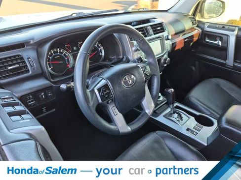 Used 2016 Toyota 4Runner Limited image 2