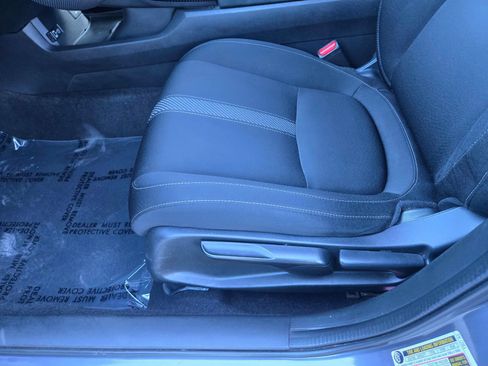 Used 2017 Honda Civic EX-T image 10