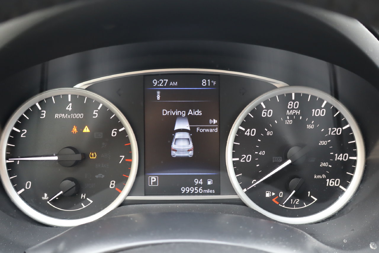 Used 2019 Nissan Sentra SV FWD image 9
