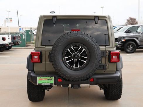 New 2026 Jeep Wrangler Unlimited Rubicon 392 w/ Quick Order Package 27X Moab AWD/4WD image 6