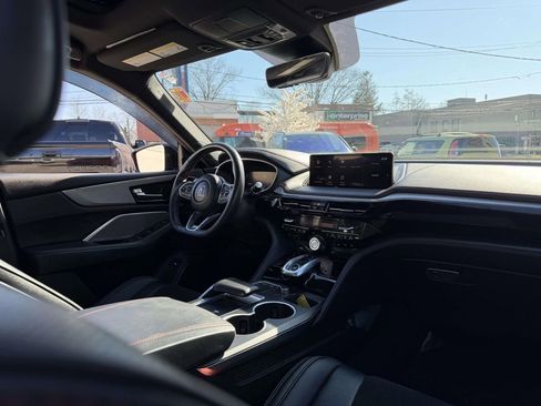 Used 2023 Acura MDX A-Spec image 15