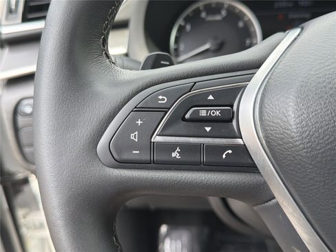 Used 2024 INFINITI QX50 Luxe AWD/4WD image 15