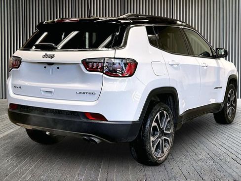 Used 2022 Jeep Compass Limited image 12