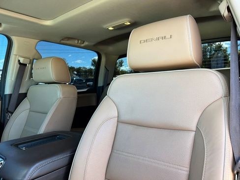 Used 2019 GMC Sierra 2500 Denali w/ Duramax Plus Package AWD/4WD image 20