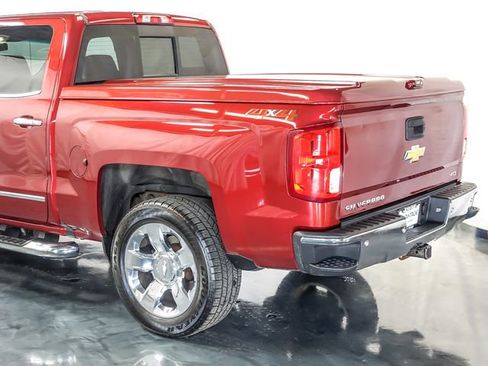Used 2018 Chevrolet Silverado 1500 LTZ w/ Sport Package AWD/4WD image 10