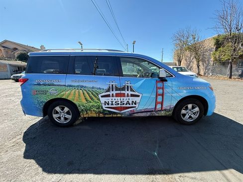 Used 2016 Nissan Quest SV image 4