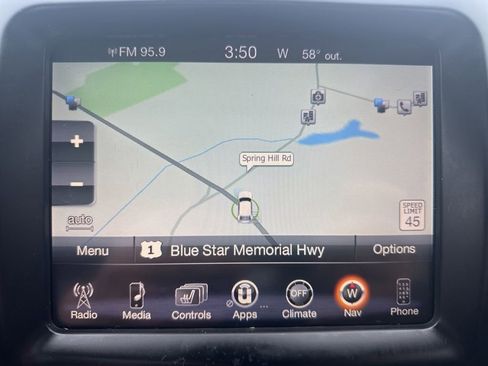 Used 2017 Jeep Cherokee Limited w/ Trailer Tow Group AWD/4WD image 24