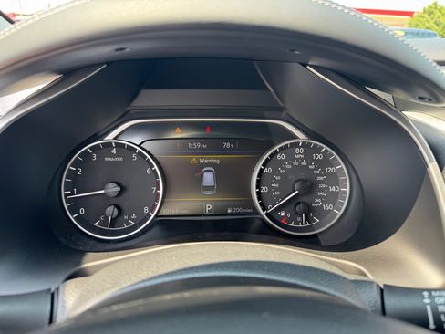 Used 2018 Nissan Murano S image 24