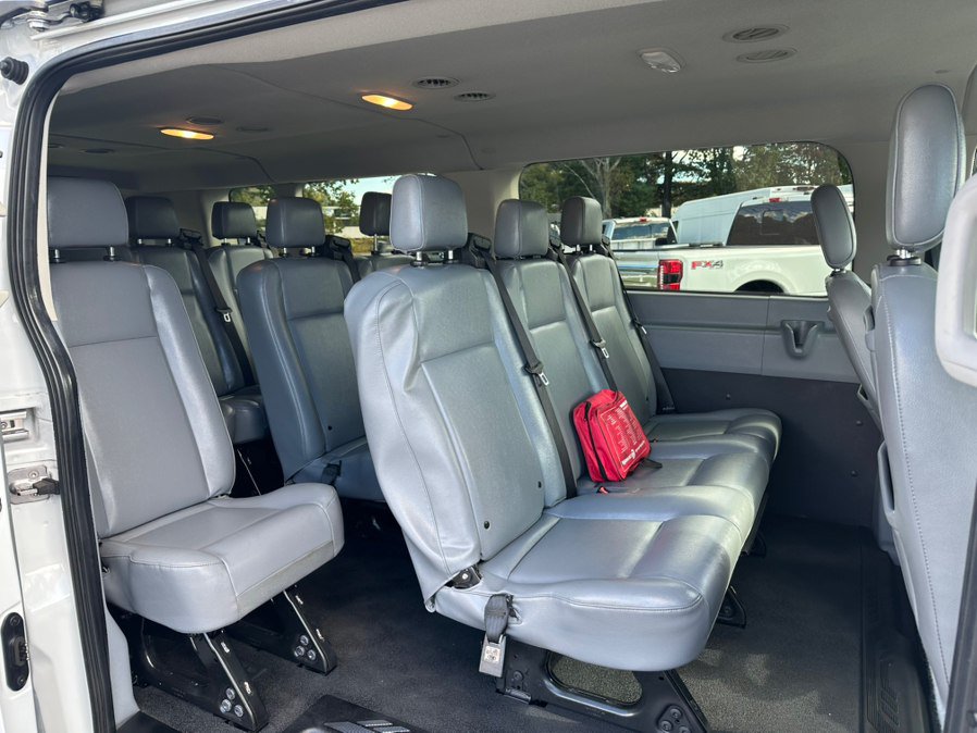 Used 2019 Ford Transit 350 XL RWD image 17