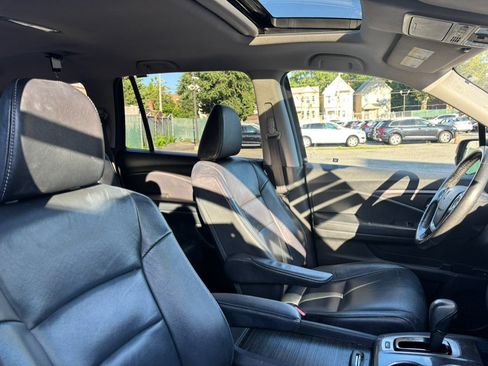 Used 2017 Honda Pilot EX-L image 40
