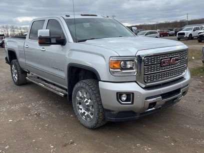 Used 2018 GMC Sierra 2500 Denali