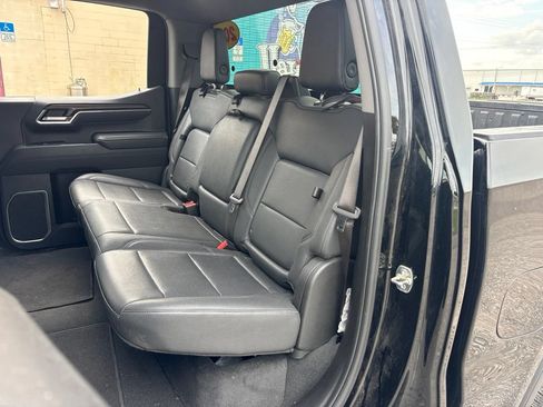 Used 2025 GMC Sierra 1500 SLT RWD image 11