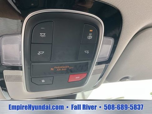Used 2022 Hyundai Santa Fe SEL AWD/4WD image 25
