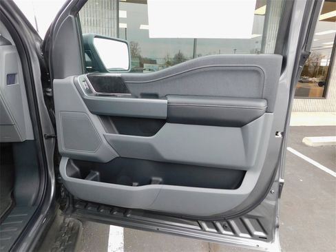 New 2023 Ford F150 Lightning XLT w/ Equipment Group 312A High image 18