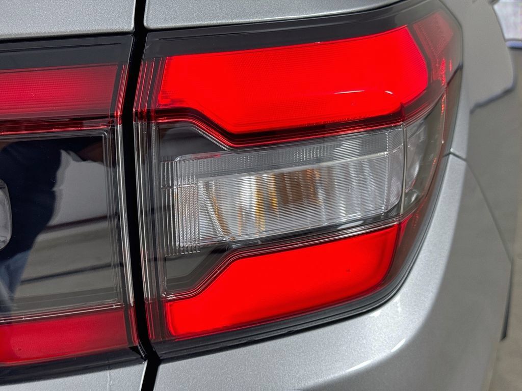 New 2026 Honda Pilot Sport image 33