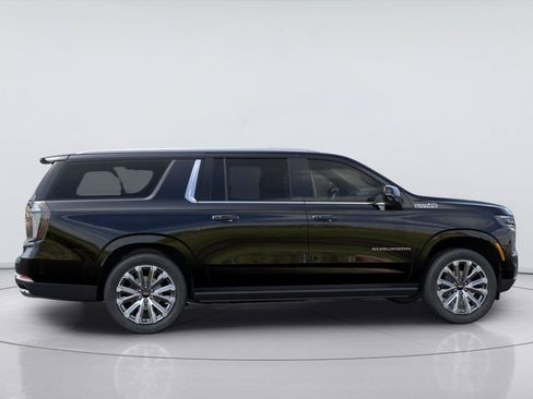 New 2026 Chevrolet Suburban High Country w/ LPO, Illumination Package AWD/4WD image 5
