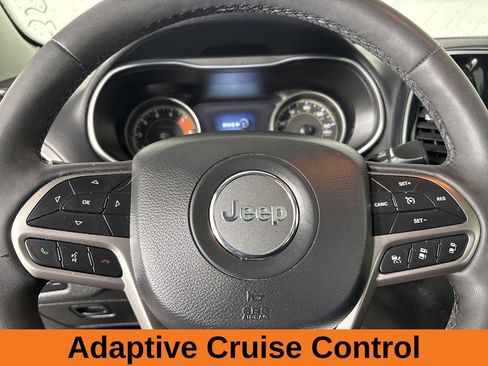 Used 2022 Jeep Cherokee Limited image 14