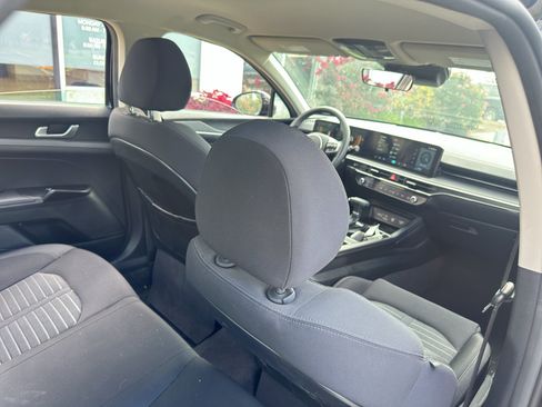 Used 2025 Kia K5 LXS FWD image 14