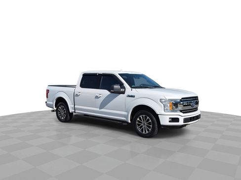Used 2018 Ford F150 XLT w/ Equipment Group 302A Luxury RWD image 2