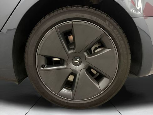 Used 2023 Tesla Model 3 Standard Range RWD image 27