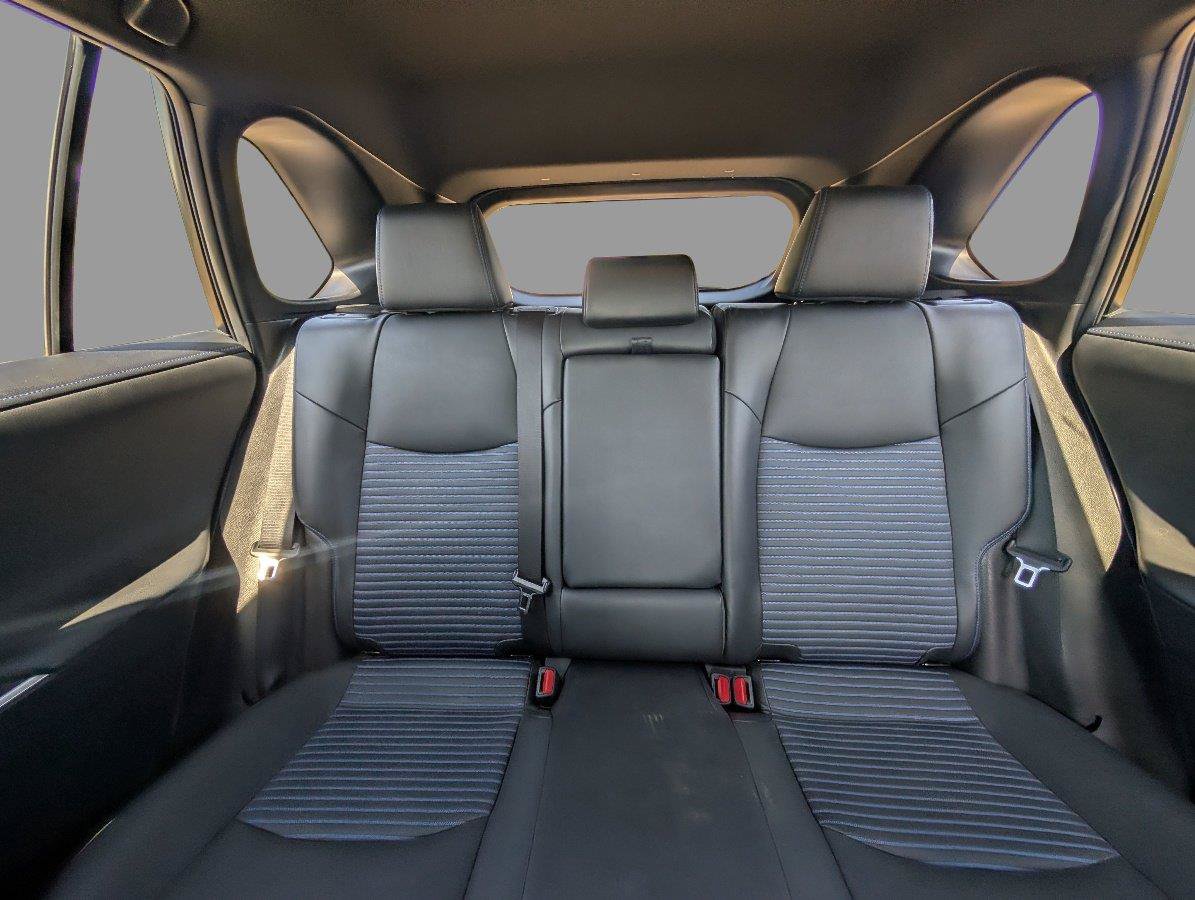 Used 2023 Toyota RAV4 XSE AWD/4WD image 32