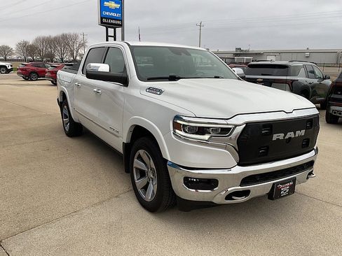 Used 2020 RAM 1500 Limited image 4