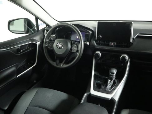 Used 2024 Toyota RAV4 LE AWD/4WD image 15