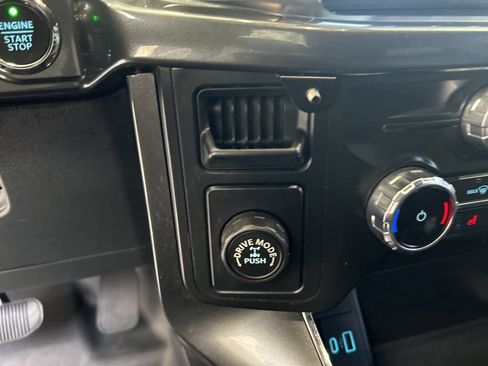 Used 2022 Ford F150 XLT w/ Equipment Group 302A High RWD image 51