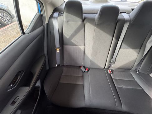 Used 2025 Nissan Sentra SV FWD image 38