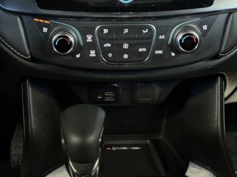 Used 2023 Chevrolet Traverse Premier w/ Redline Edition image 42