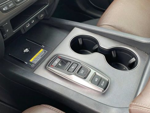 Used 2025 Honda Passport EX-L image 24