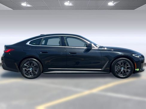 Certified 2023 BMW i4 eDrive40 RWD image 7