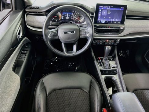 Used 2022 Jeep Compass Latitude w/ Convenience Group AWD/4WD image 21