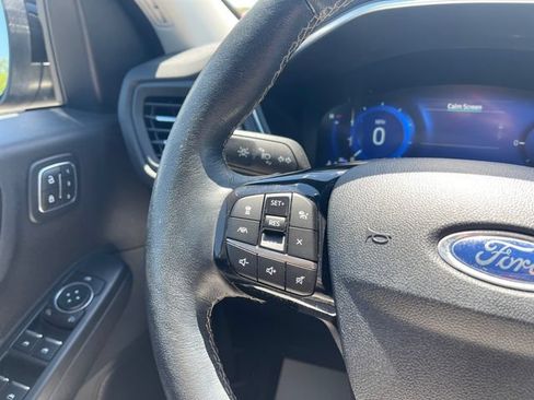 Used 2021 Ford Escape Titanium w/ Titanium Elite Package AWD/4WD image 25