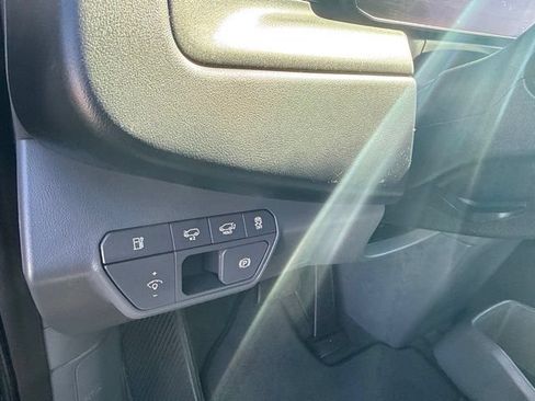 Certified 2024 Kia EV9 Light Long Range RWD image 21