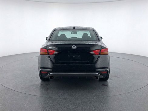 Used 2025 Nissan Altima 2.5 SV FWD image 7