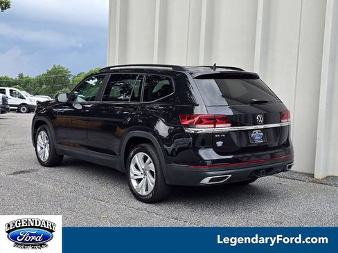 Used 2023 Volkswagen Atlas SE FWD image 2