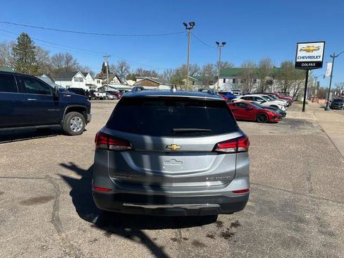Used 2024 Chevrolet Equinox Premier AWD/4WD image 5