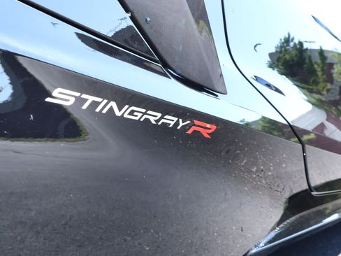 Certified 2025 Chevrolet Corvette Stingray Premium Conv w/ Z51 Performance Package image 7