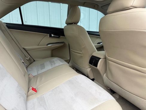 Used 2012 Toyota Camry XLE image 30