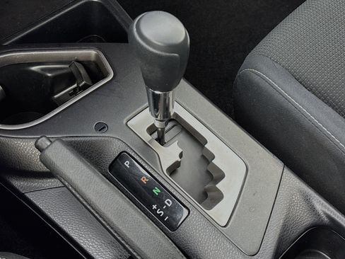 Used 2018 Toyota RAV4 XLE image 16